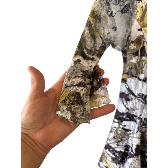 Lindi Abstract Floral Tunic Top 3/4 Sleeve Scoop Neck Flowy Hem S Black Artsy - Picture 5 of 8